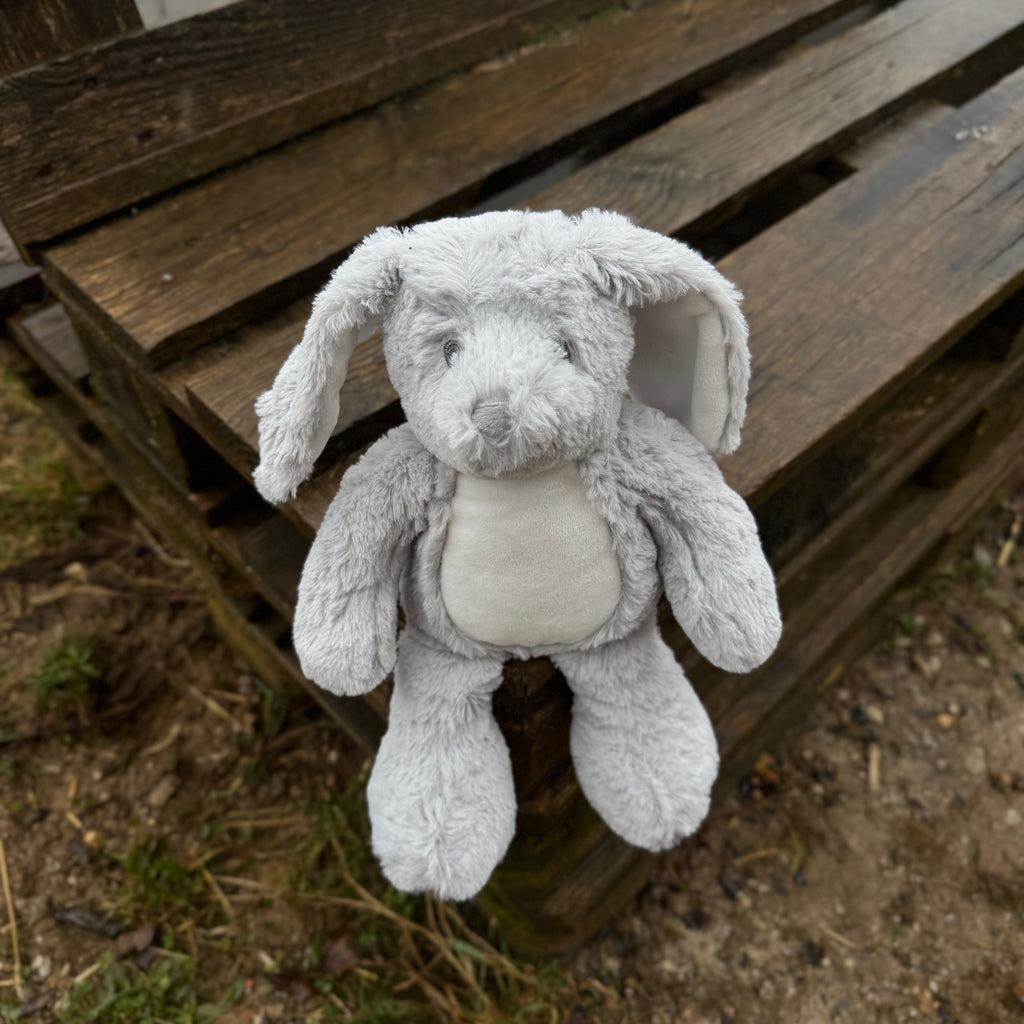 Plišasti zajček z napisom